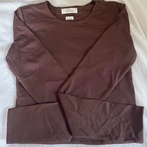 Aritzia Brown Original Contour Crew Longsleeve Size Small.